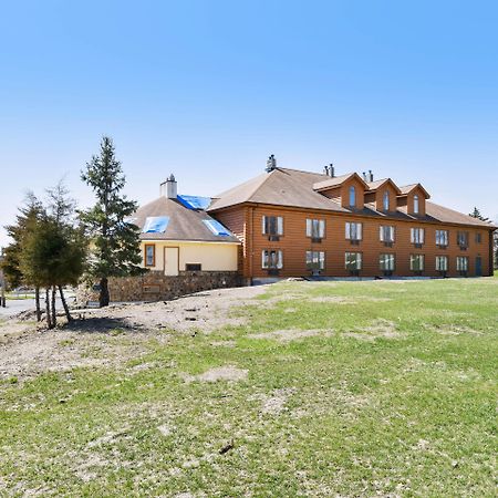 Casa Loma Inn & Suites By Oyo Davenport Ia Near I-80 المظهر الخارجي الصورة