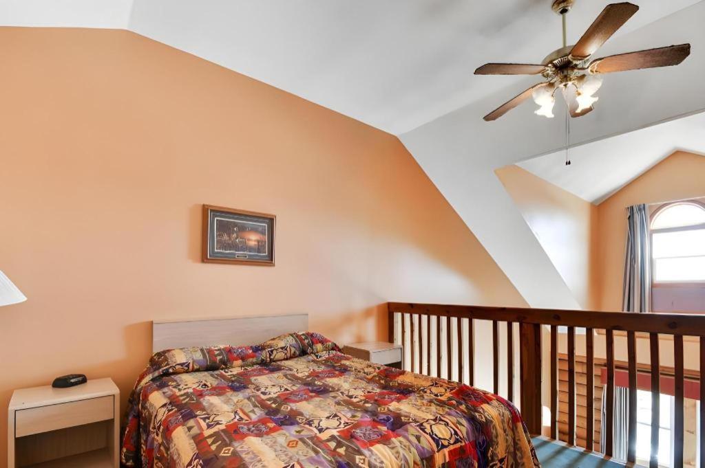 Casa Loma Inn & Suites By Oyo Davenport Ia Near I-80 المظهر الخارجي الصورة